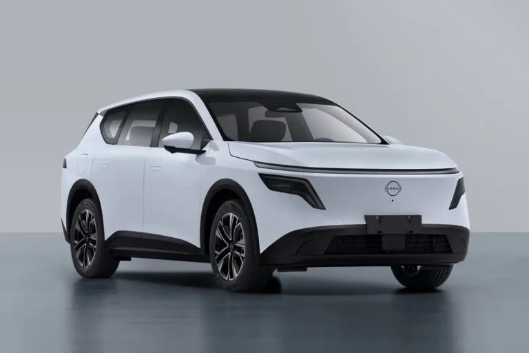 نیسان NX۸