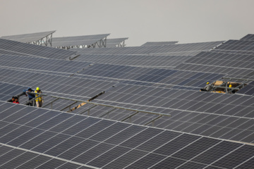 برق خورشیدی