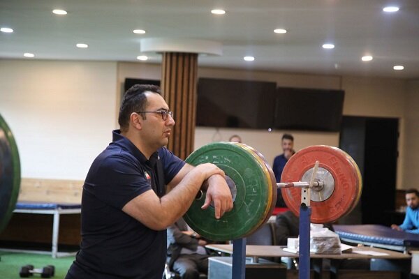 وزنه‌برداری