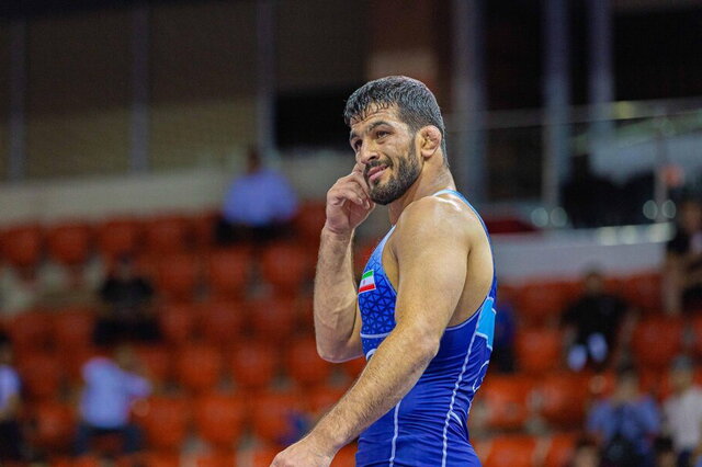 کشتی‌گیران