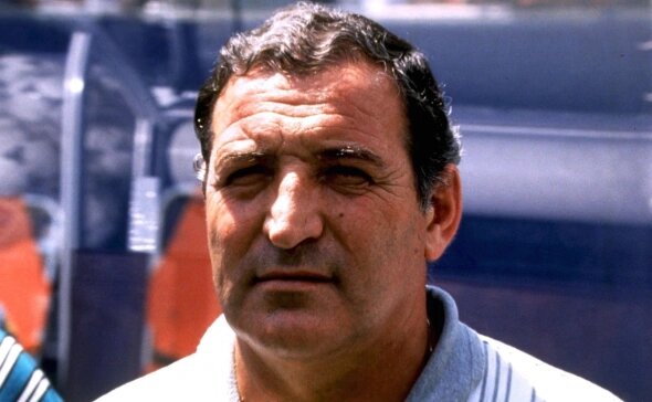 سرمربی سرشناس بلغارستان