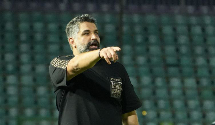 پیروز قربانی