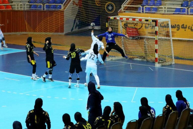 هندبال بانوان