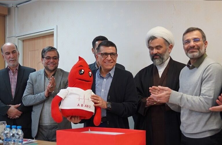 عروسک «آبابو»