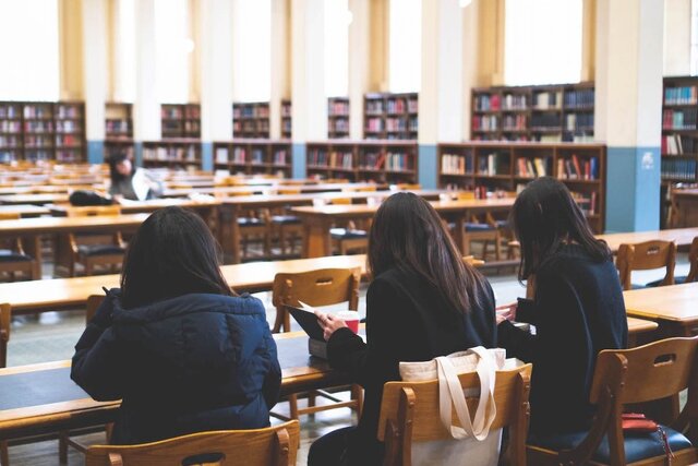 تعطیلی دانشکده‌های زبان در استرالیا