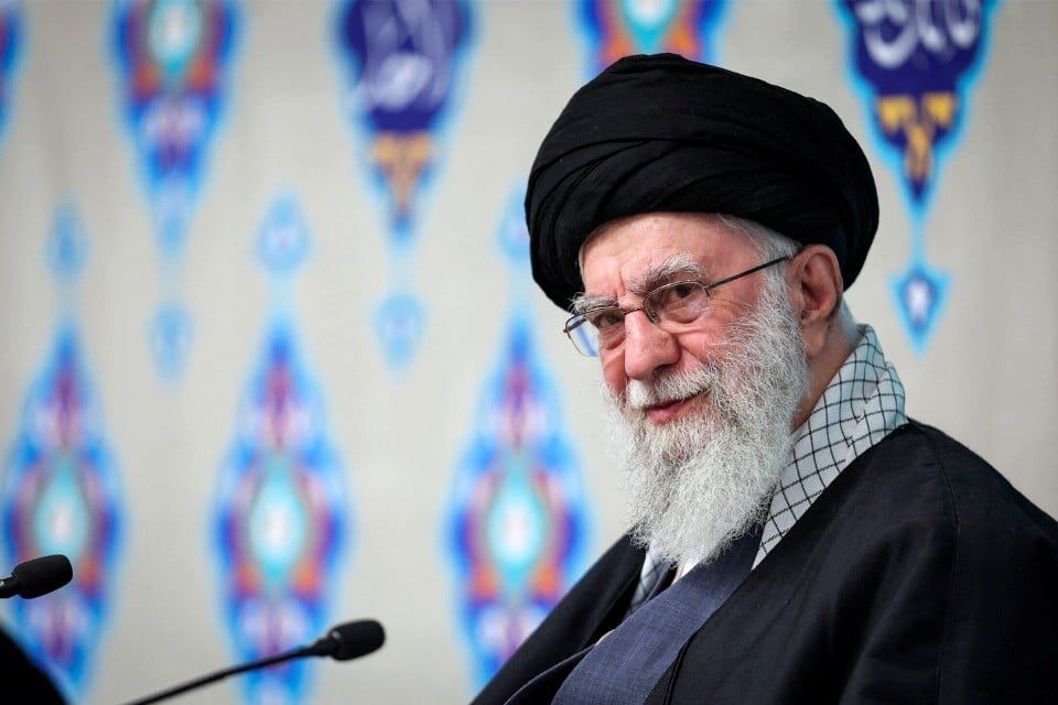 حضرت آیت‌الله خامنه‌ای