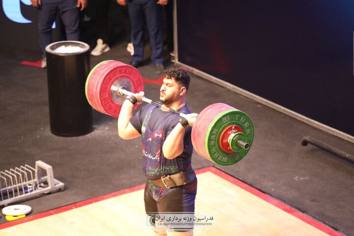وزنه‌برداری