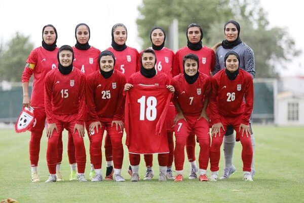 فوتبال بانوان