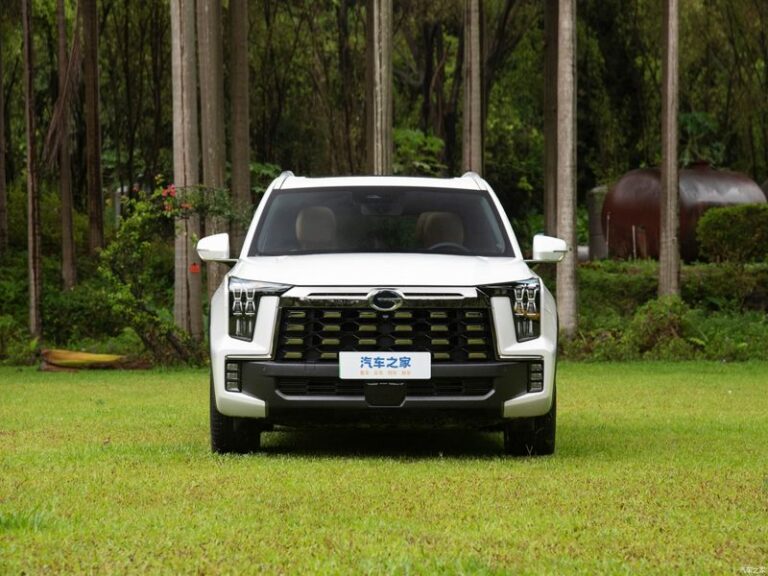 لوکس هیبریدی GAC ES9