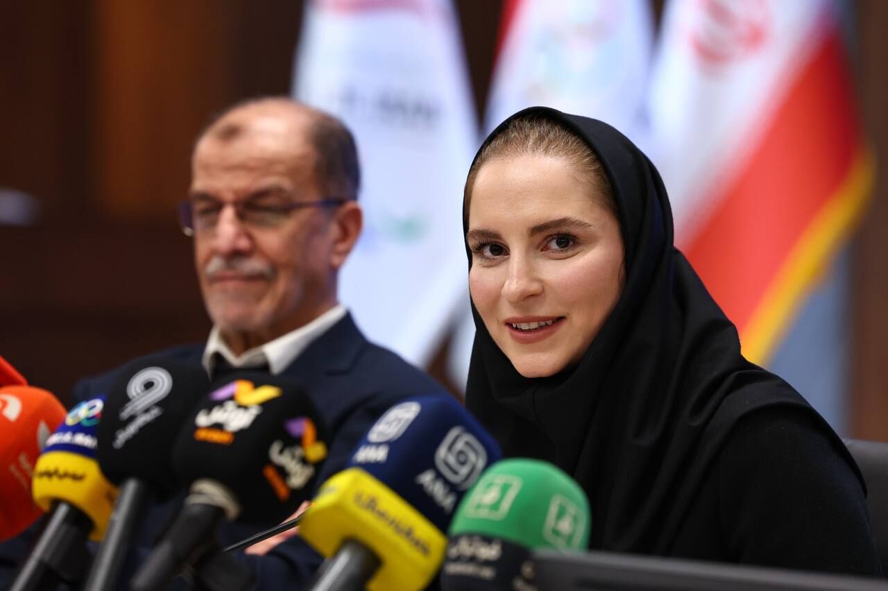 آقایی