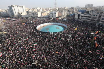 خیابان انقلاب