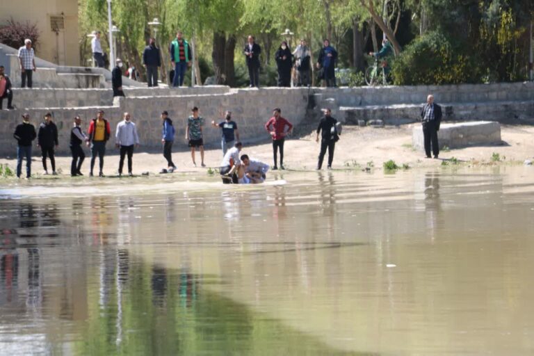 زاینده رود