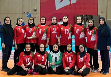 والیبال نشسته