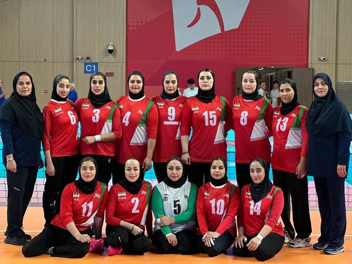 والیبال نشسته