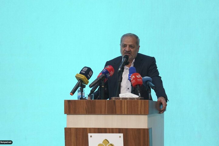 وزیر آموزش و پرورش