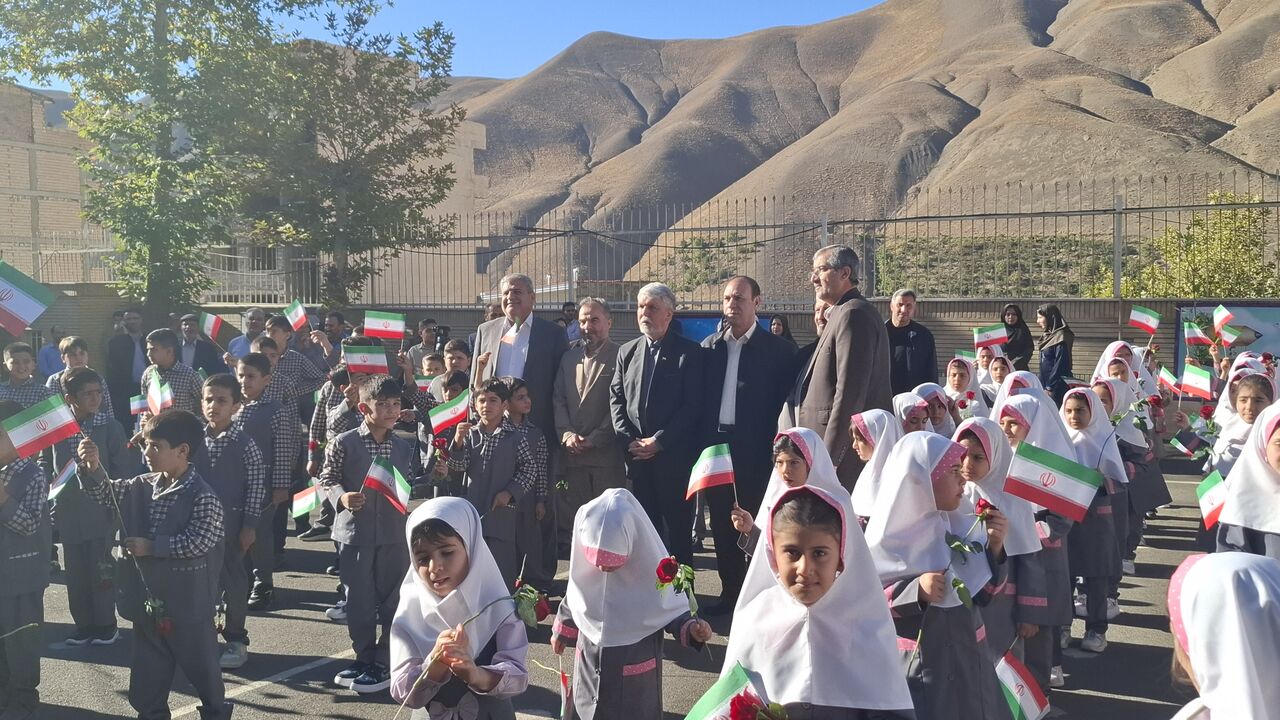 دانش‌آموزان