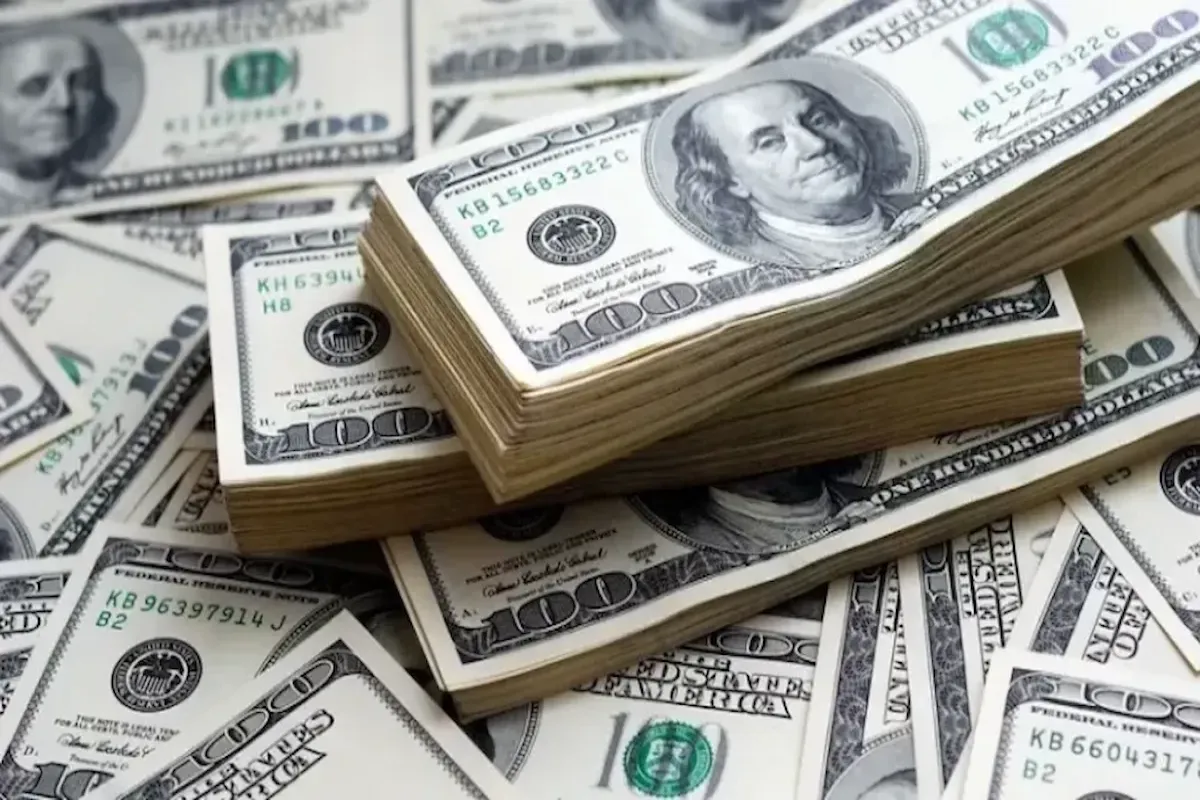 دلار در سطوح بالا متوقف شد؛ بازار منتظر آمار تورم آمریکاست